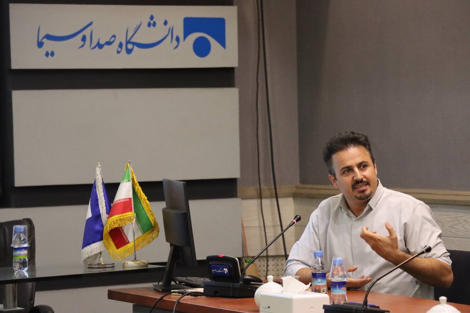کارگاه «کاربست های مجاز و غیرمجاز استفاده از هوش مصنوعی»
