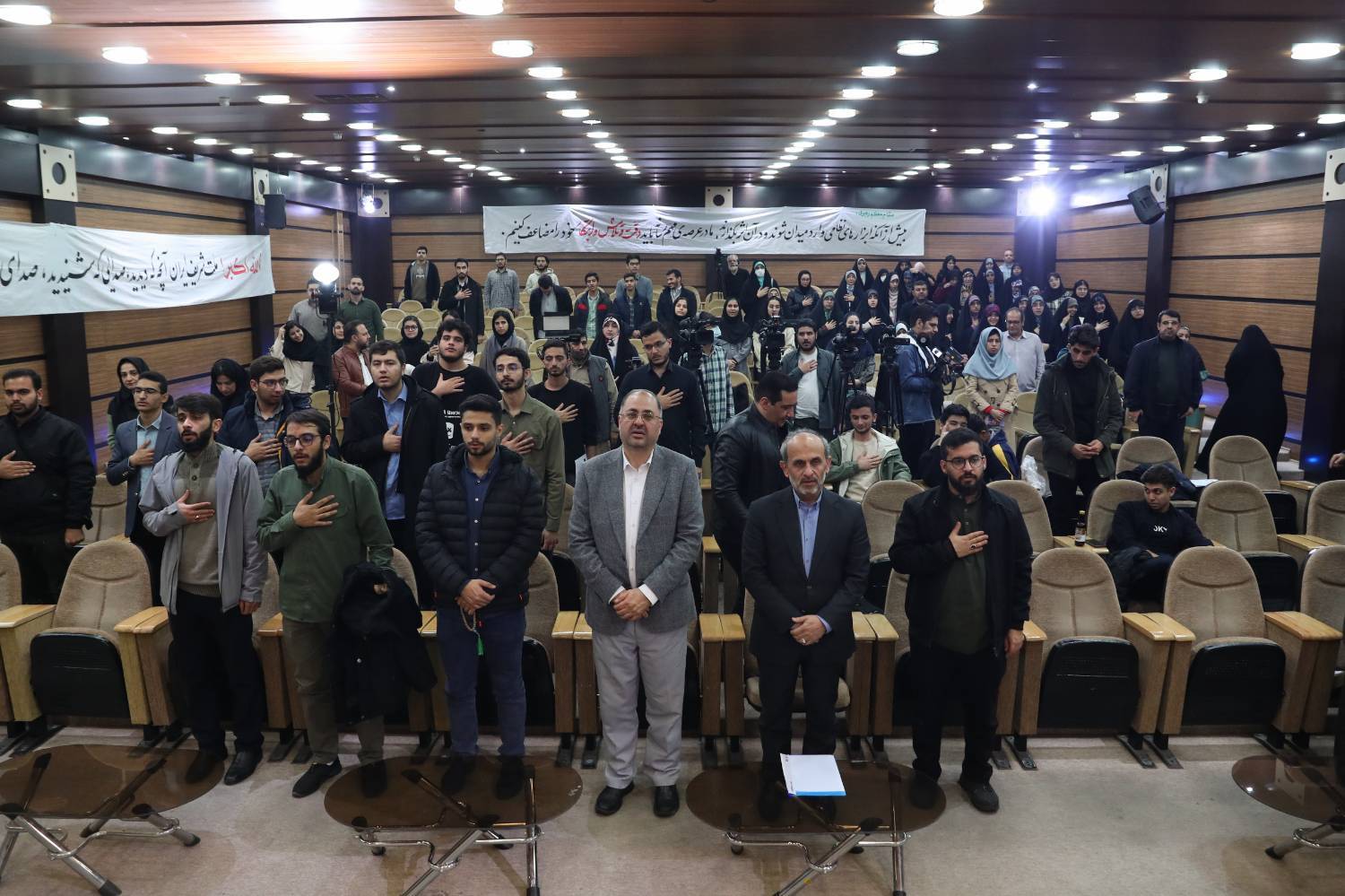 حضور دکتر جبلی در دانشگاه شهید بهشتی به مناسبت روز دانشجو: سری اول