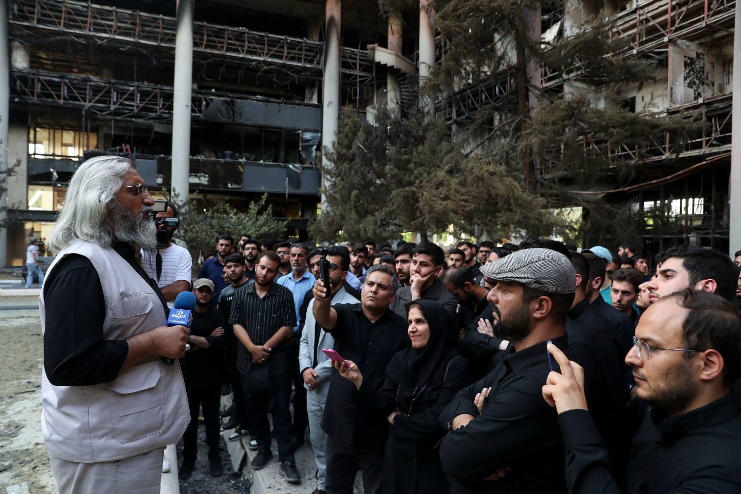 دشمن از الگوی مستقل ایران وحشت دارد