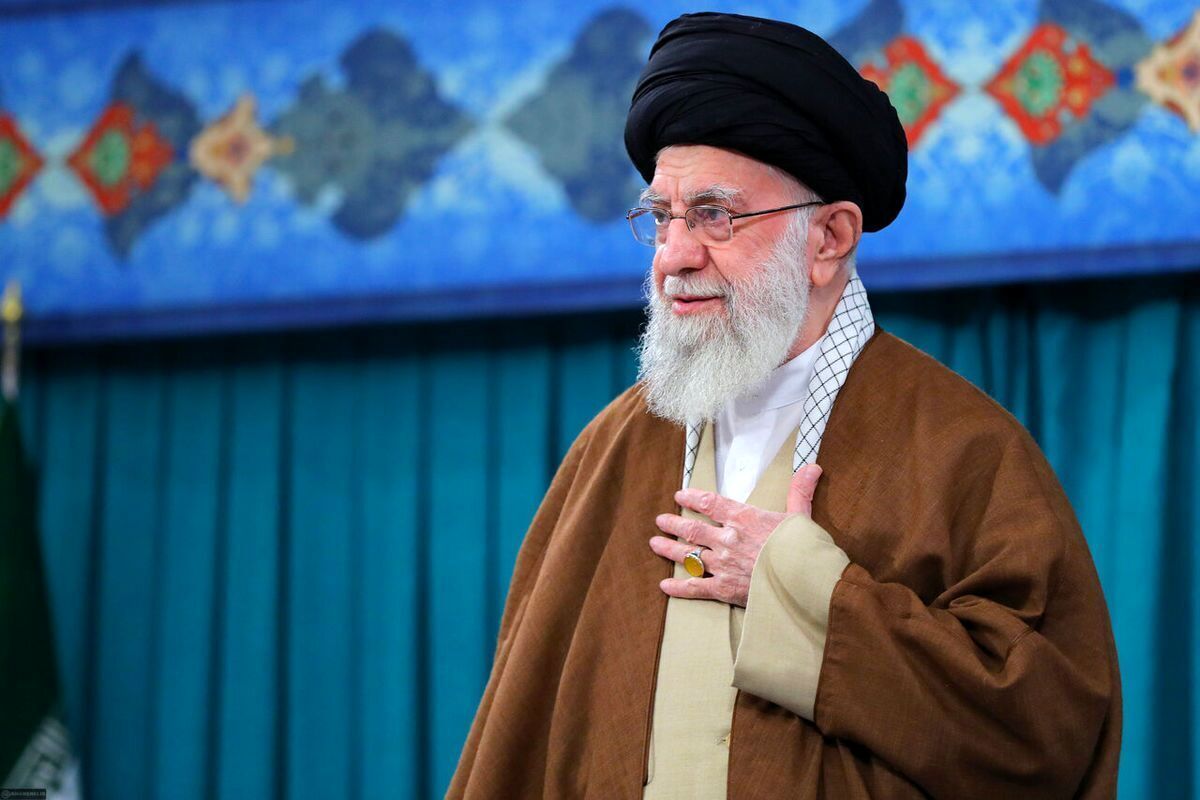 خوشا به او که با زیباترین شهادت، به زیباترین آغاز رسید‌